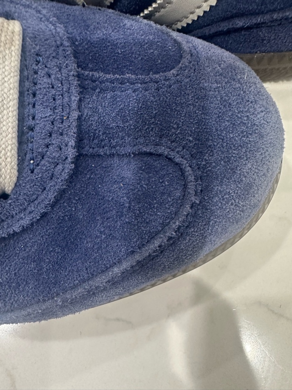 Adidas Men's Samba Blue Suede Casual Sneakers with White Stripes - Picture 4 of 6